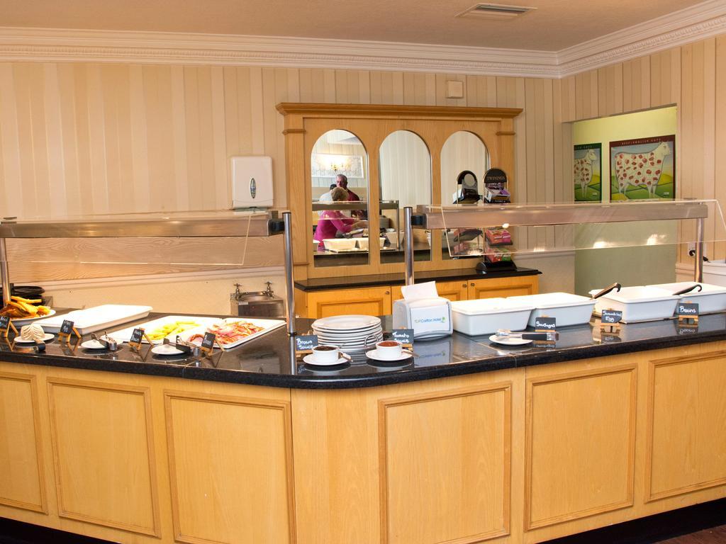 Hotel Tlh Carlton And Torquay