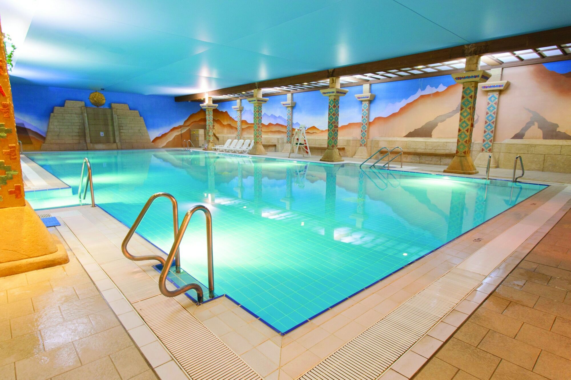 Hotel Tlh Carlton And