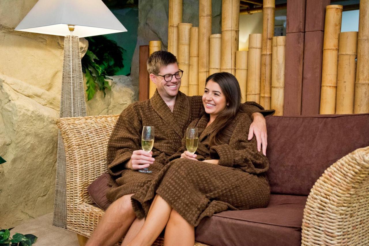 Tlh Carlton Hotel - Tlh Leisure, Entertainment And Spa Resort 3*