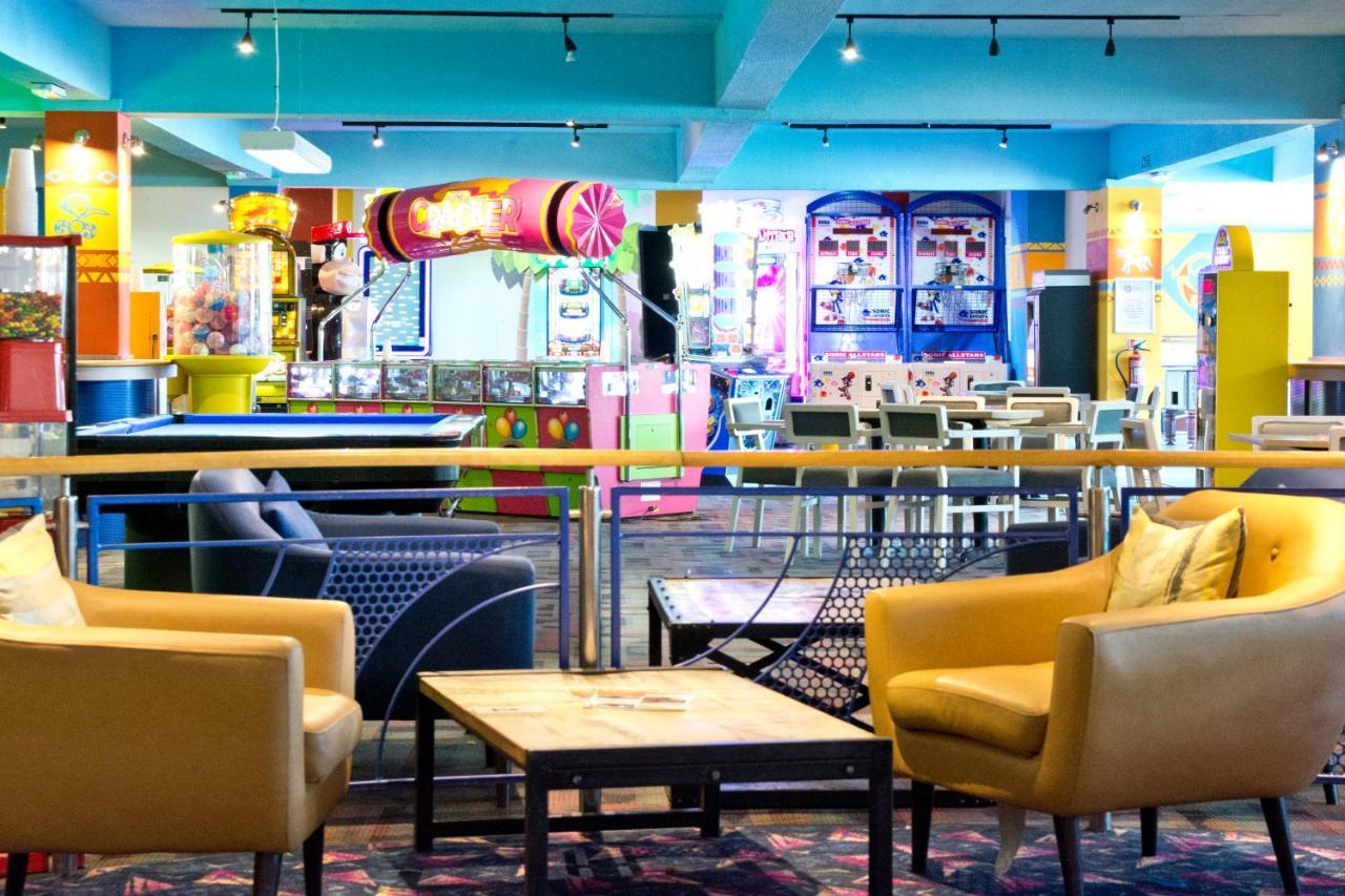 Hotel Tlh Carlton And